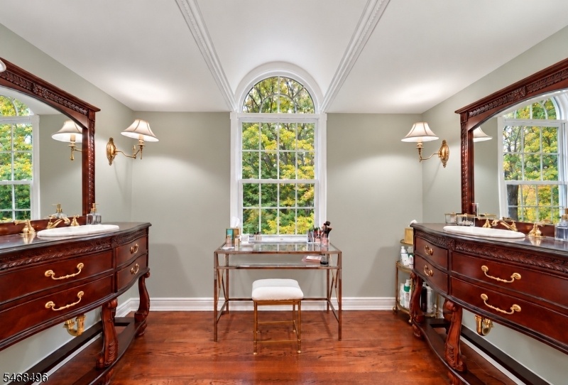 DOUBLE VANITIES