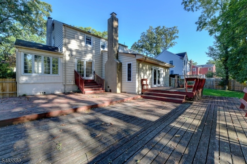 rear of home and deck