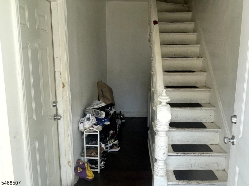 Entry Stairs