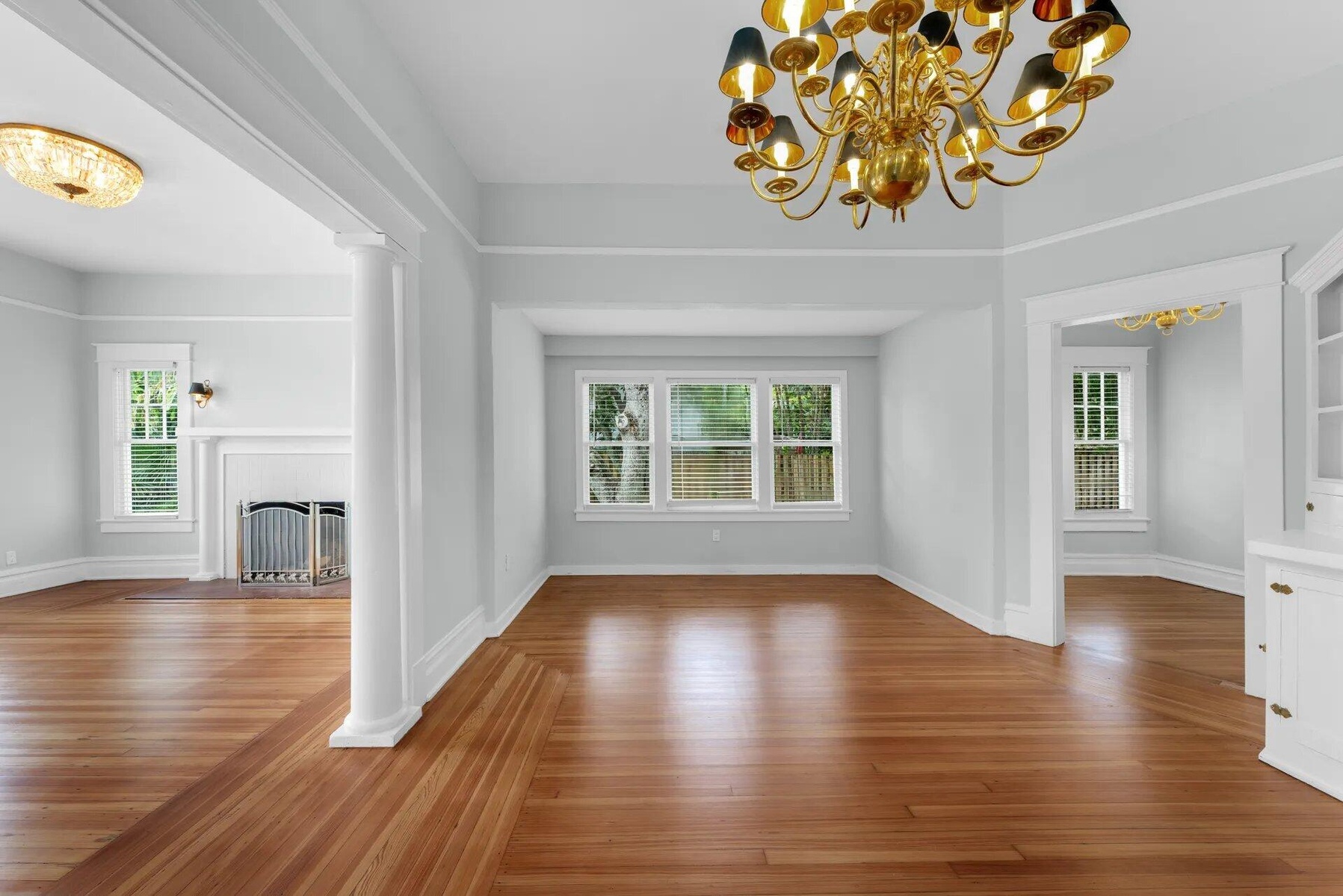 Dining Room/
