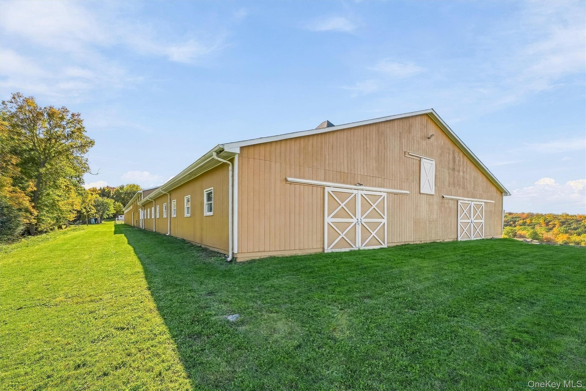 Main Barn – Rear and Side View