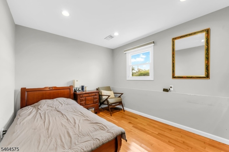 Bedroom 4 ground level