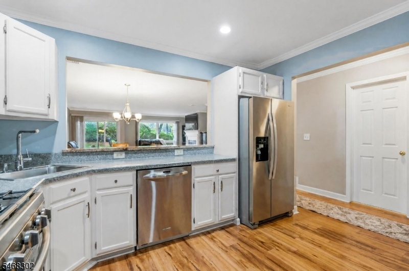 UPDATED KITCHEN
