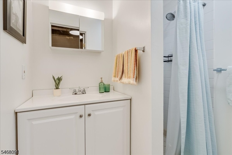 Basement full bath