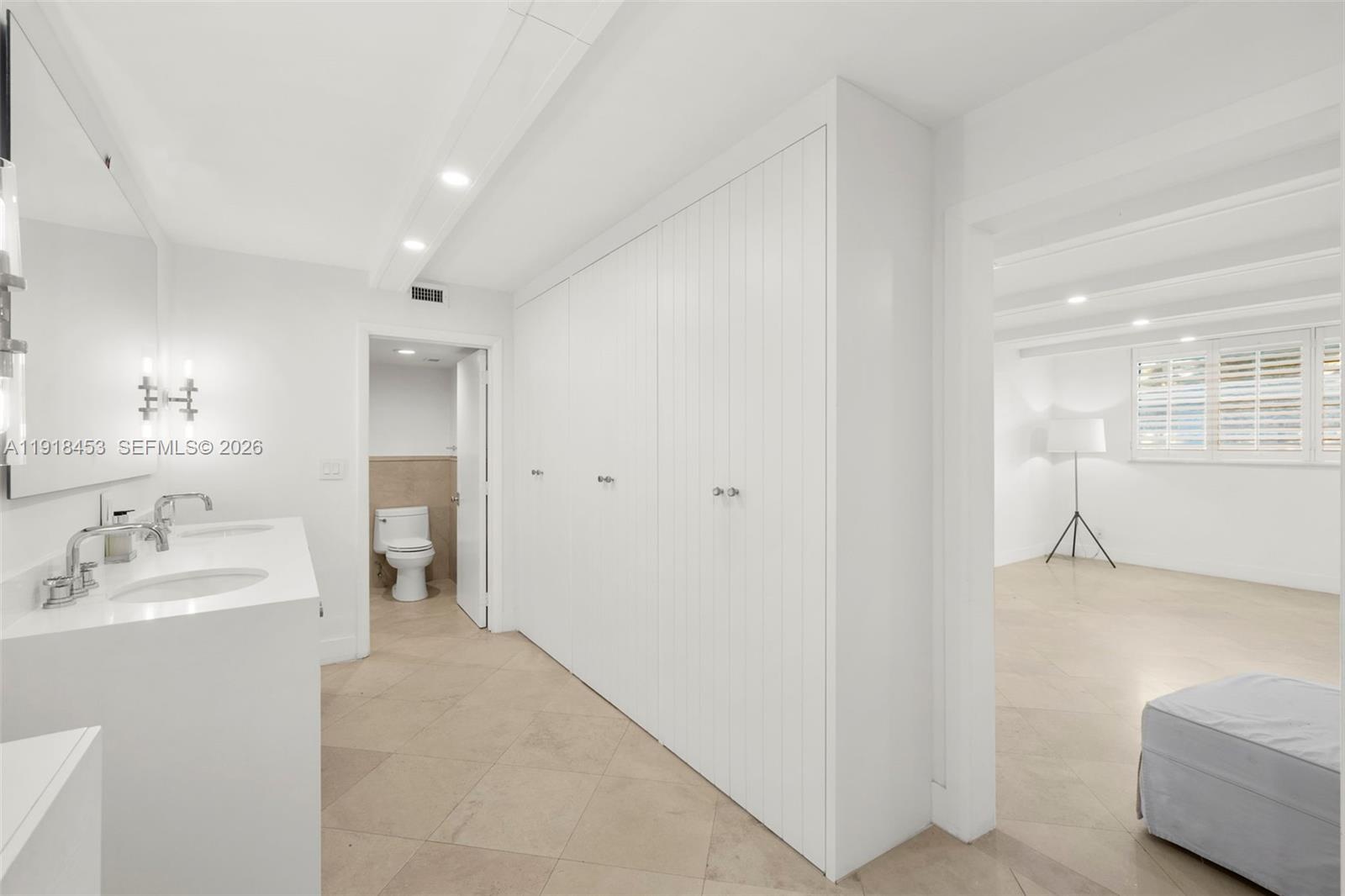 SPACIOUS MASTER BATH WITH SEPARATE SHOWER AND TOILET