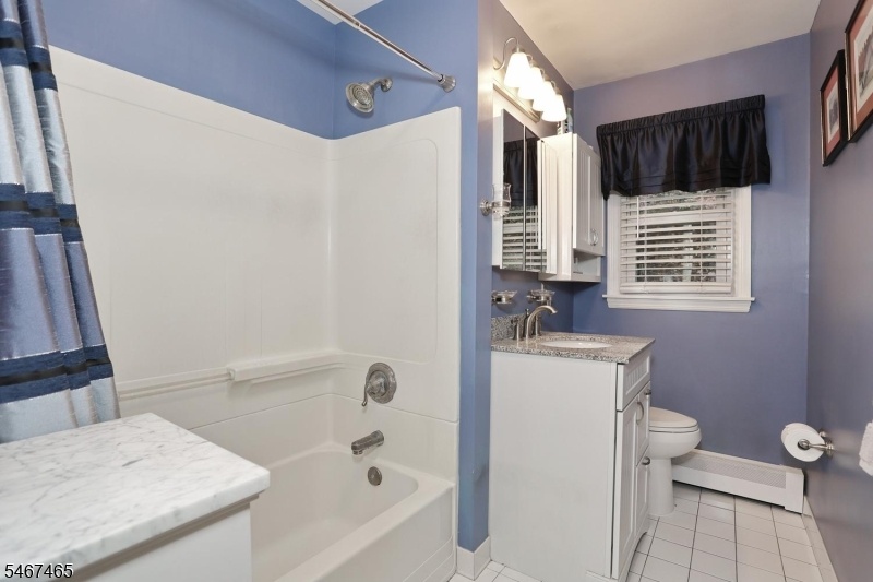 Main Bathroom
