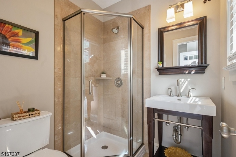 Full bath on main level