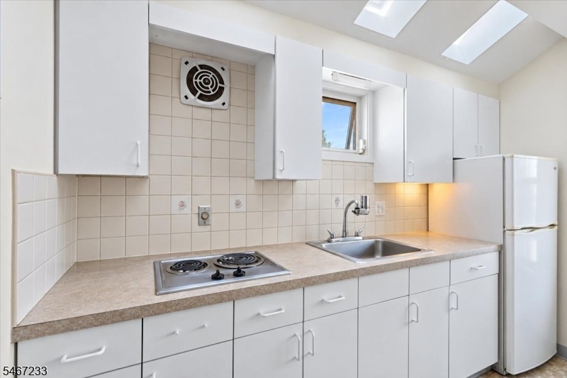 Unit 2 Kitchen