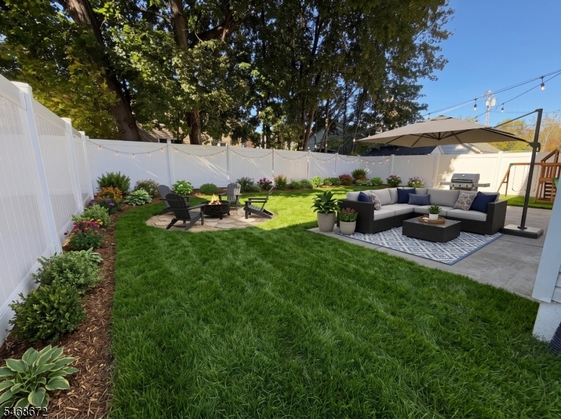 VS Back Yard Oasis