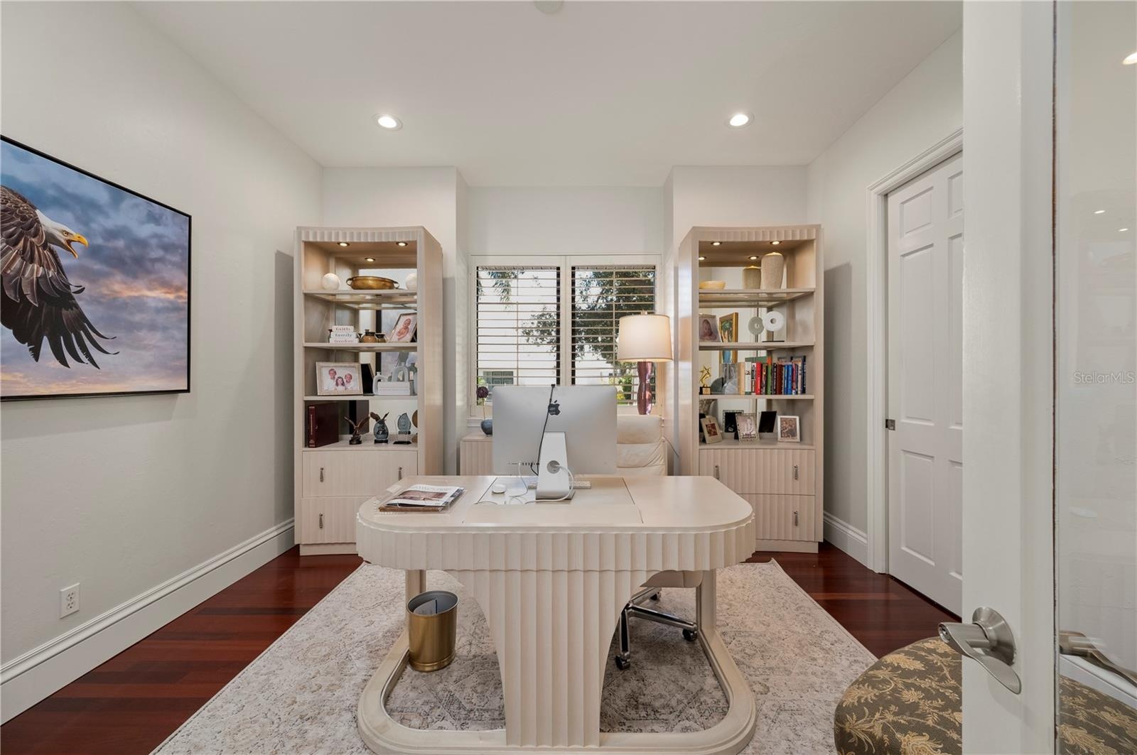 Office (optional Bedroom)