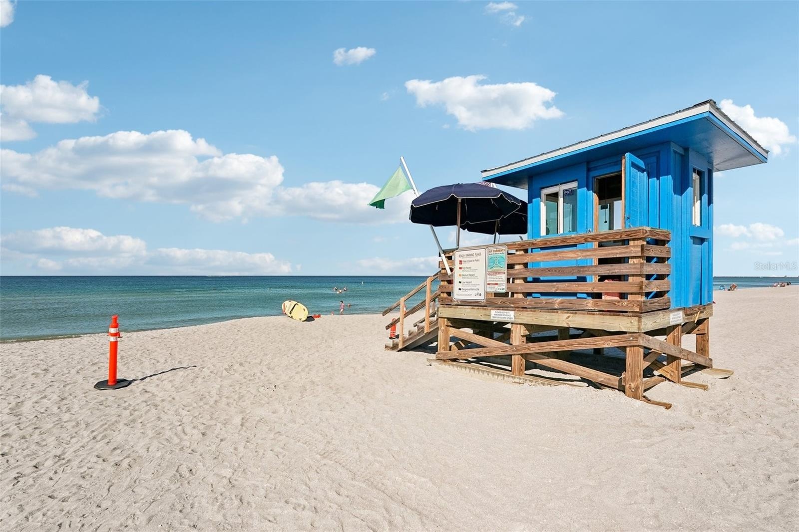 Iconic Venice Beach surf rescue shack