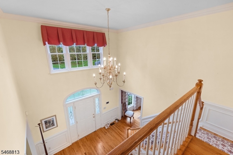 2nd floor landing