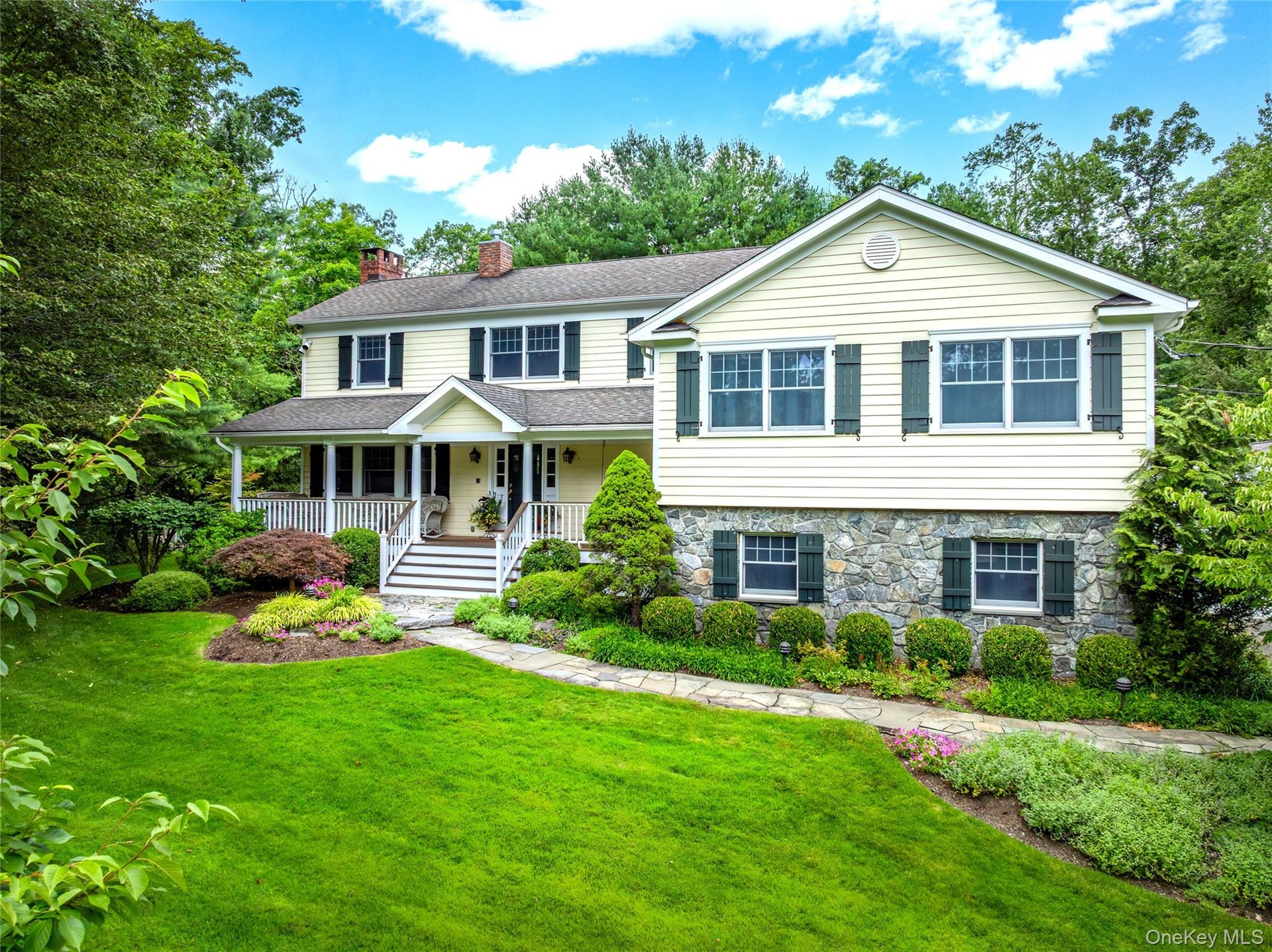 Welcome to 1 Fox Ridge Court located in Windmill Farm community of Armonk