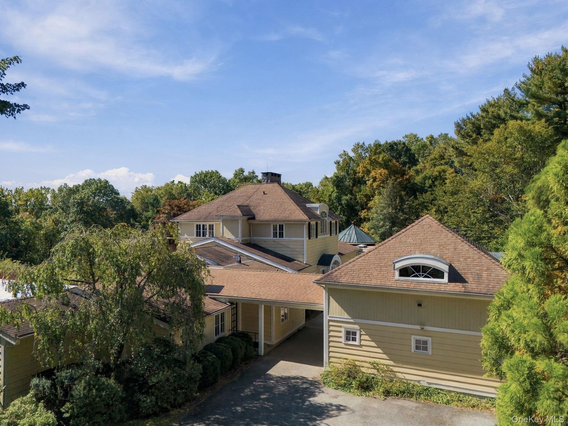 Back view of Side of Garage with additional parking