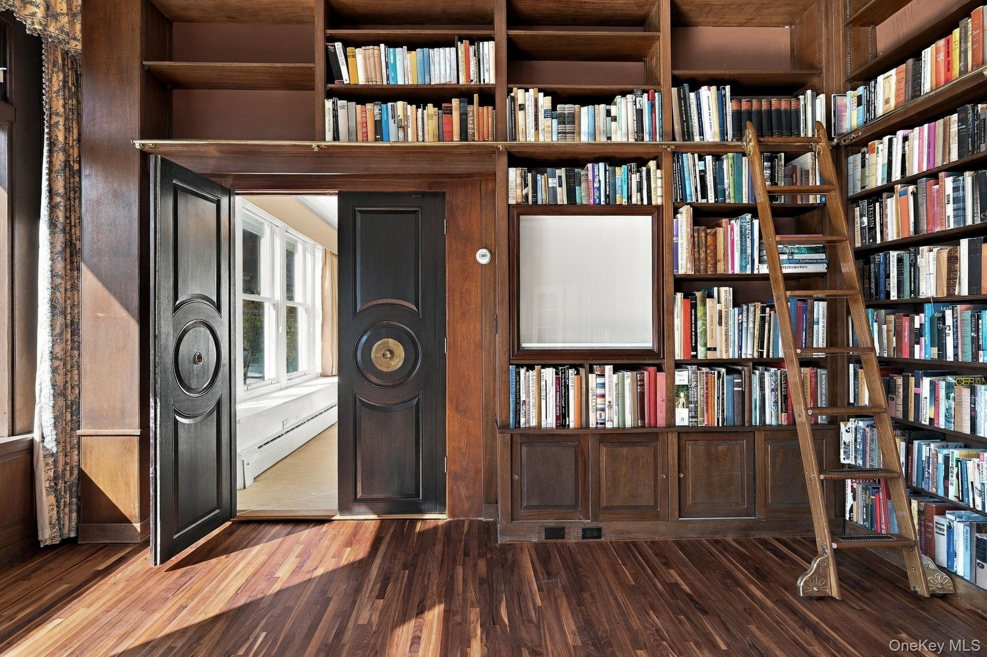 Complete with Library Ladder! Entry to former Game/Music Room