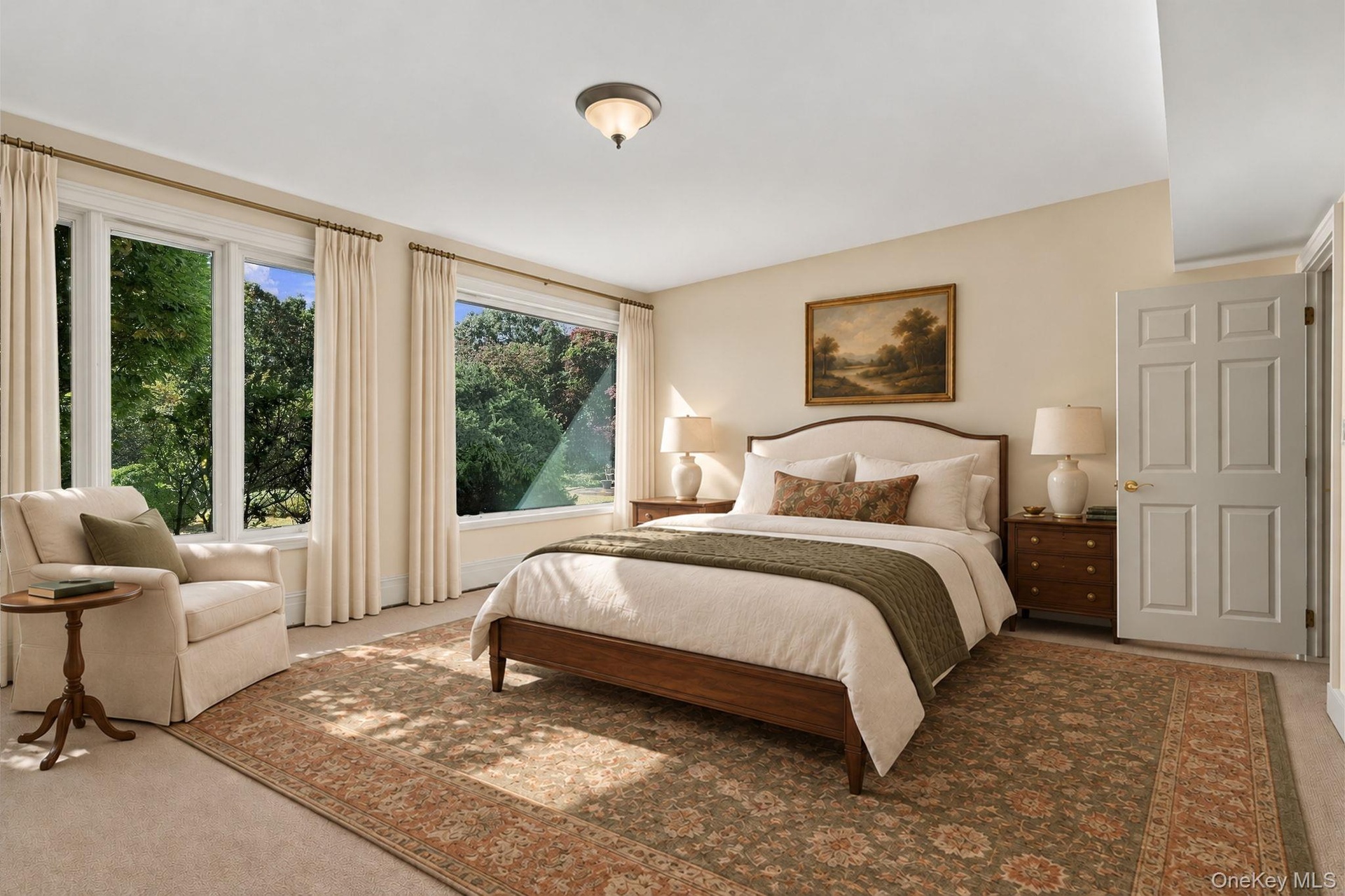 Ensuite Bedroom on Lower Level with walk in closet