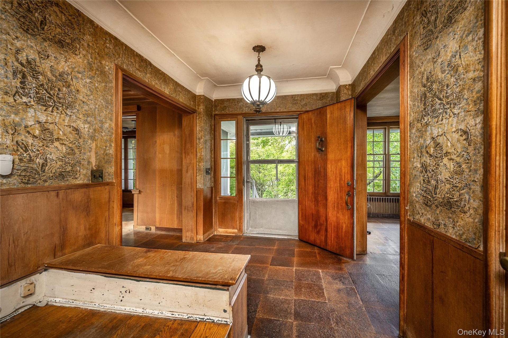 Entry Foyer