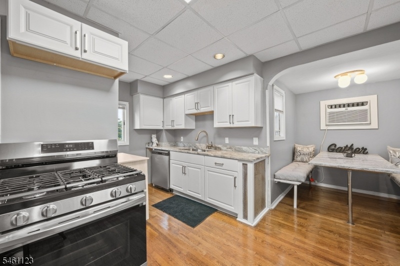 Kitchen - Floor 1