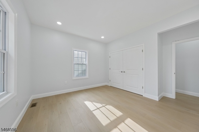 Bedrom 1 or Den