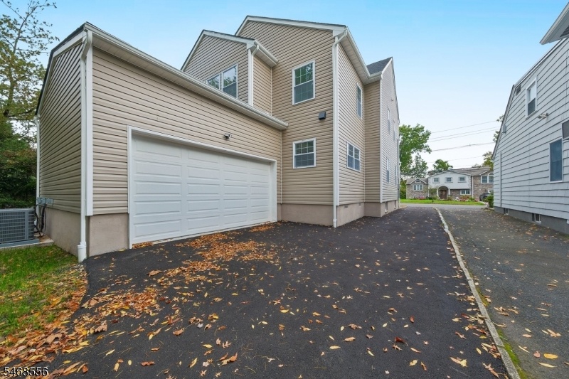 2 Car Garage!