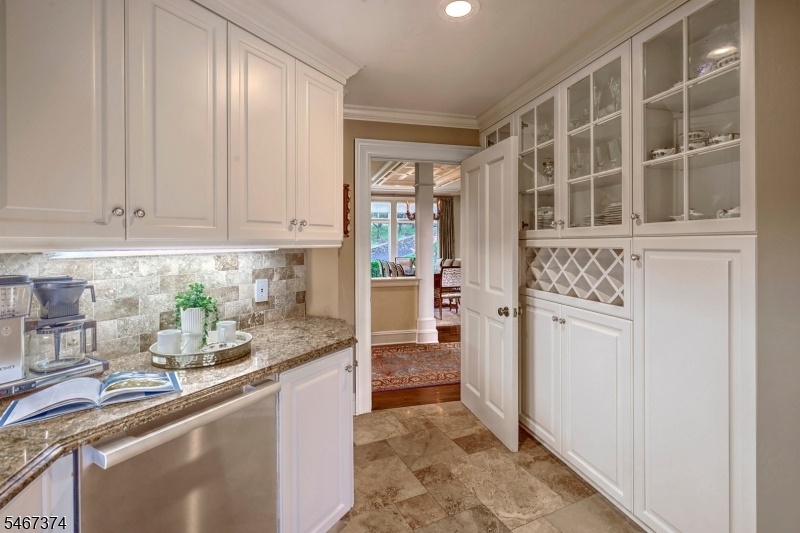 Butler's Pantry