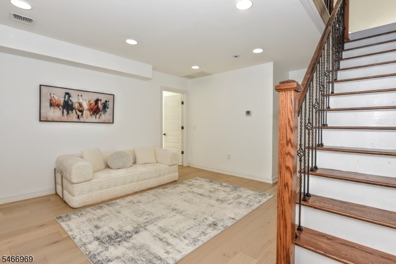 hall way 2nd room