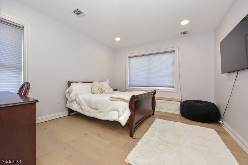 another junior master room