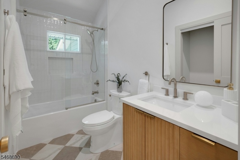 Beautiful Bathrooma