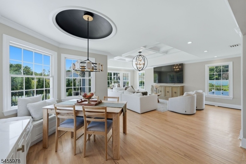 Breakfast Nook