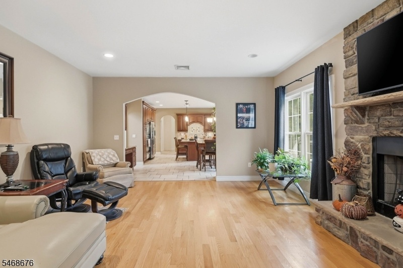 Living Room with Gas Fireplace