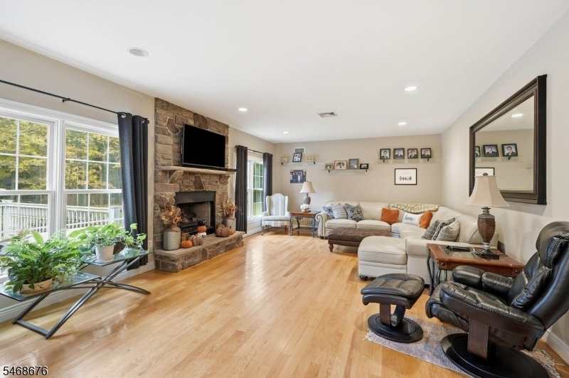 Living Room with Gas Fireplace
