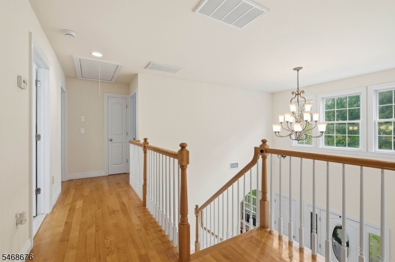 All Hardwood Floors 2nd Fl