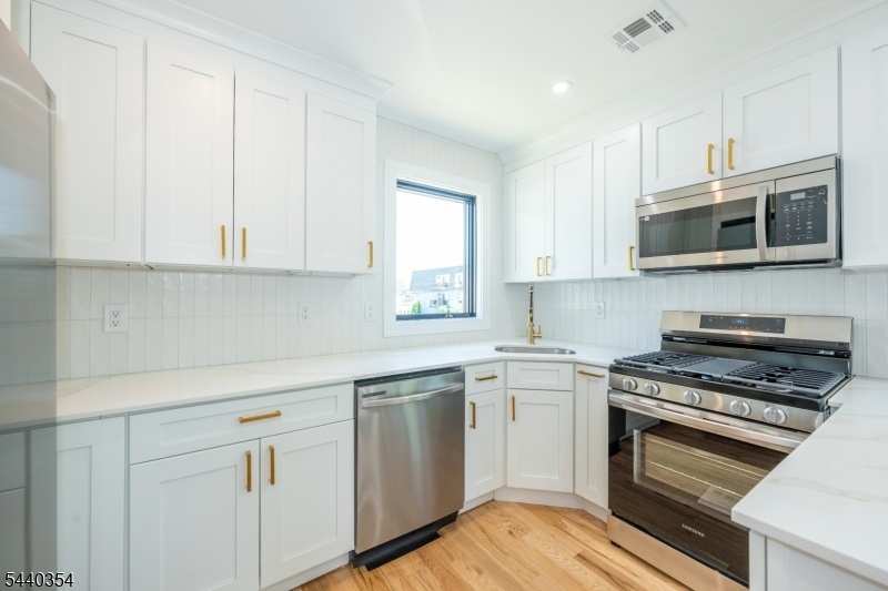 2nd Fl Kitchen