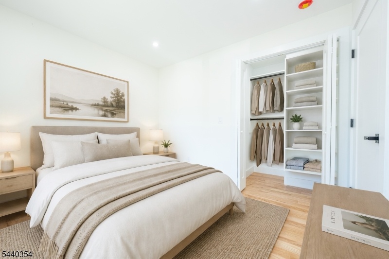1st Fl - Bed 1