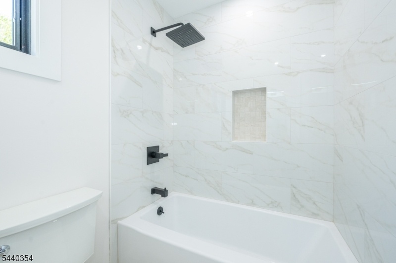 2nd Fl - Bathroom