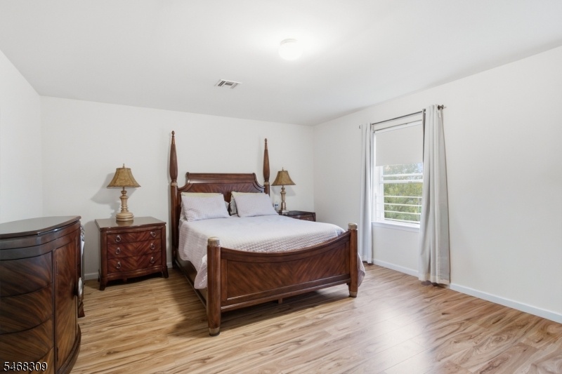 3nd FL bedroom