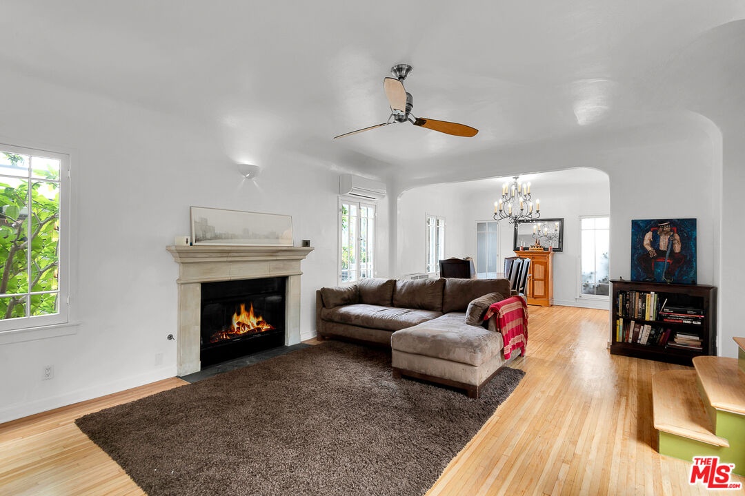 Living Rm with Fireplace