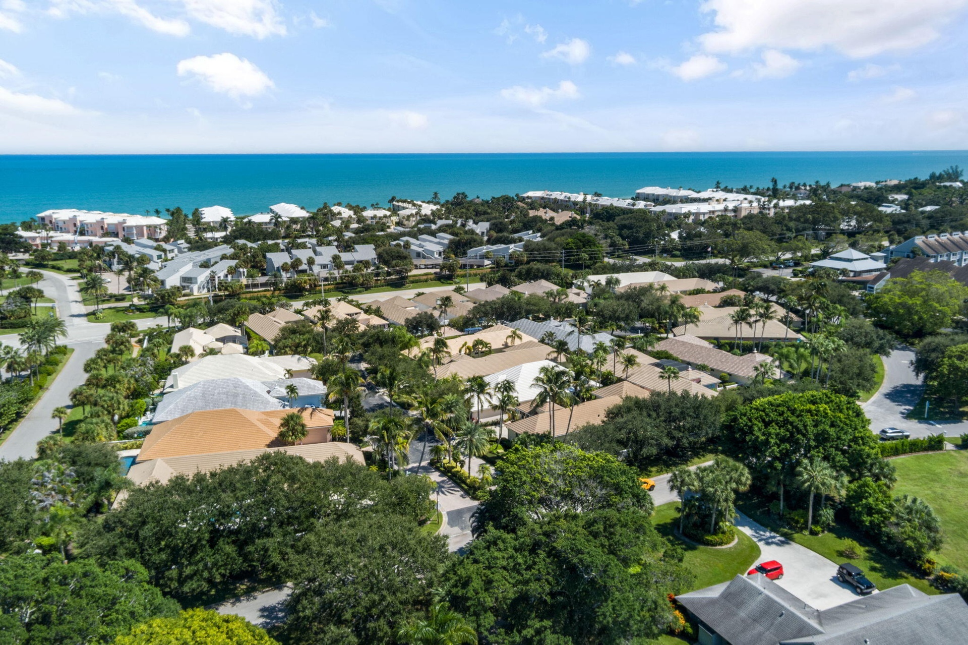 Enjoy life here close to gorgeous deeded beaches and club