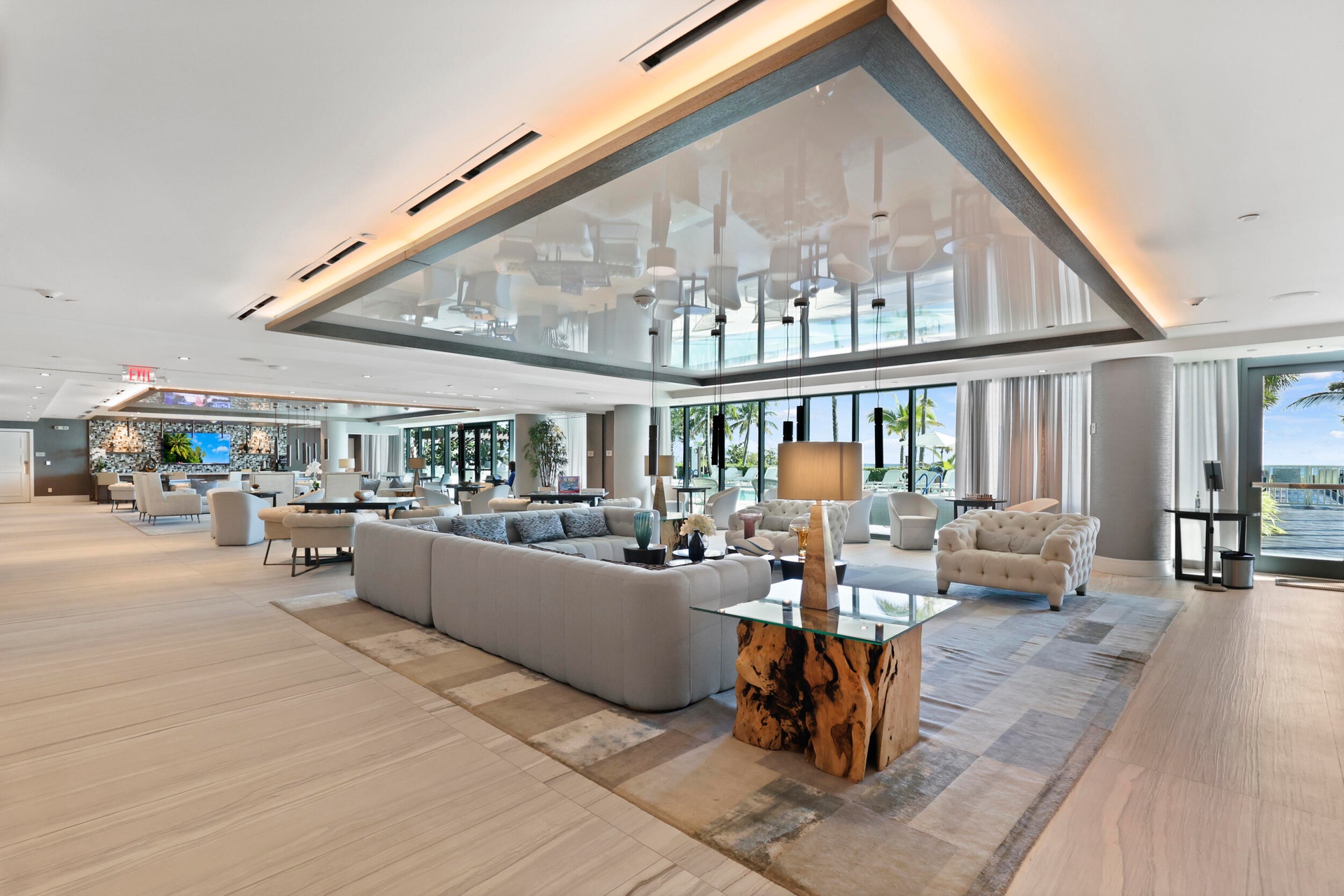 Sabbia is the flagship luxury condo building sitting on the sand in Pompano Beach. Residents & guests can enjoy a private beach, resort style pool, st