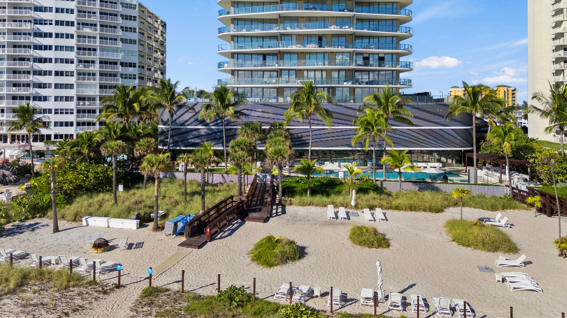 Sabbia Beach is a flagship luxury condominium positioned directly on the sand and an unmistakable presence on the Pompano Beach skyline. Offering 200 