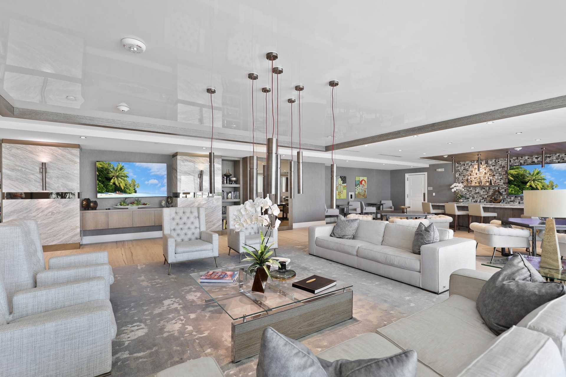 Sabbia is the flagship luxury condo building sitting on the sand in Pompano Beach. Residents & guests can enjoy a private beach, resort style pool, st