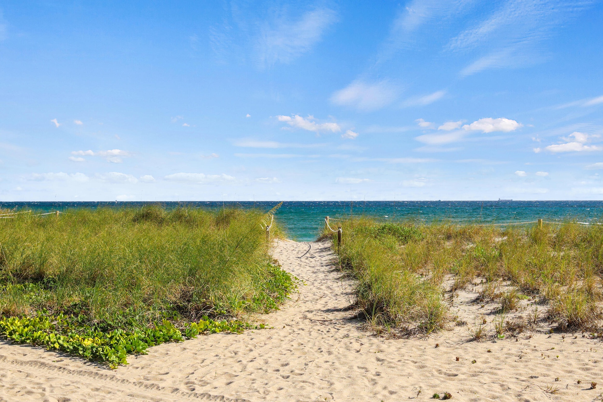 True oceanfront luxury begins with a private beach, and at Sabbia Beach, the Atlantic is exclusively yours to enjoy.