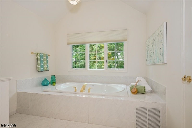 And jetted tub