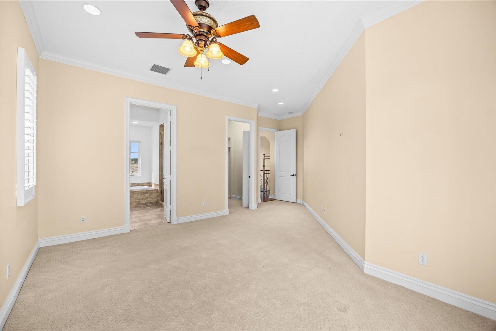 Mini Master suite