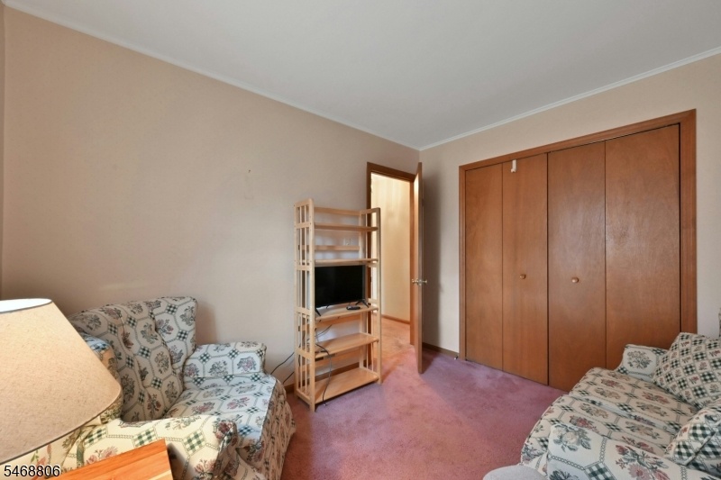 1st Floor Bedroom