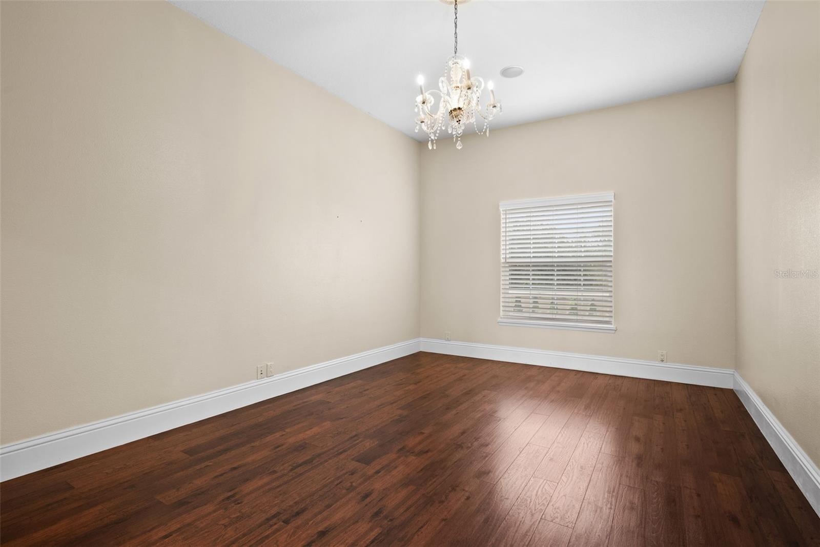 Upstairs Bedroom 2