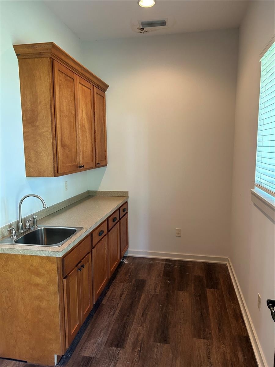 Barn Laundry Room