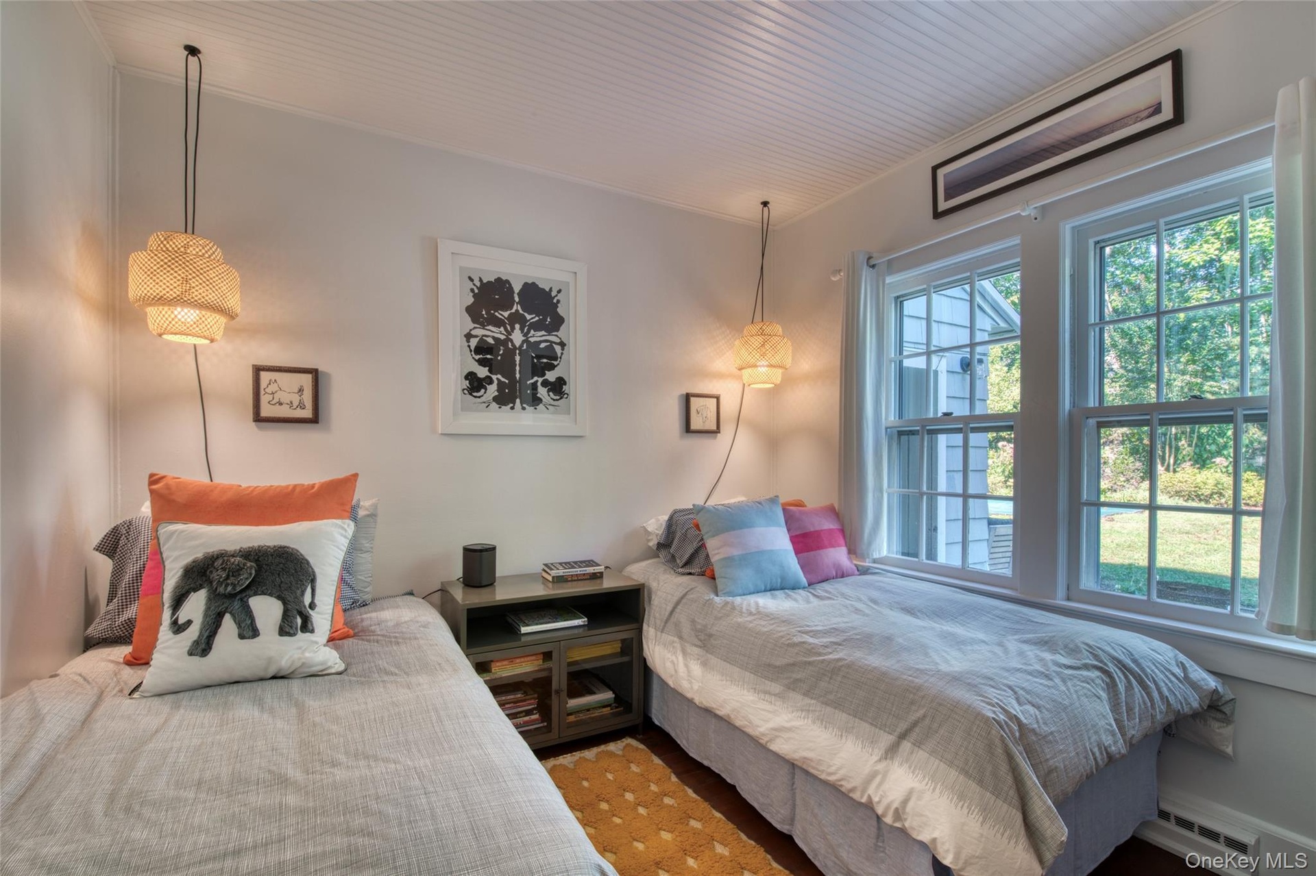 2nd bedroom (ground floor)