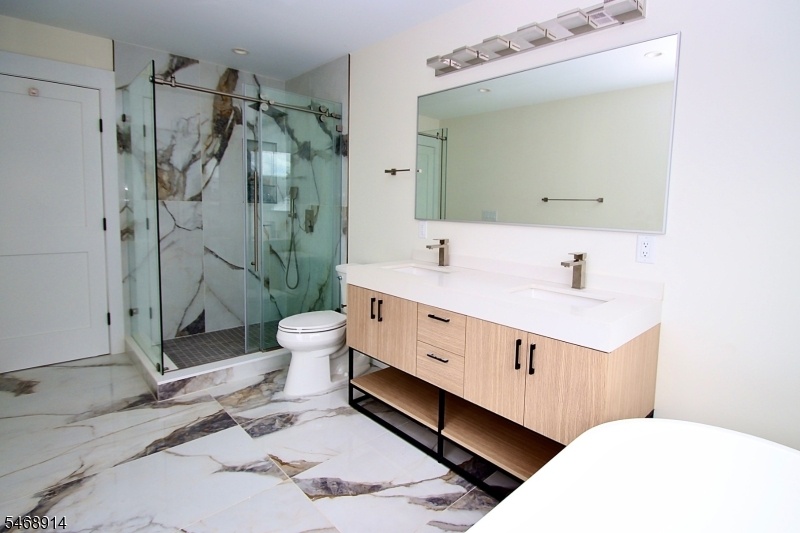 Another View of Primary Bath