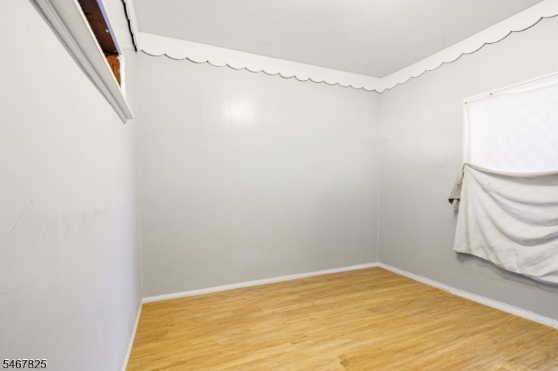 #4 Bedroom